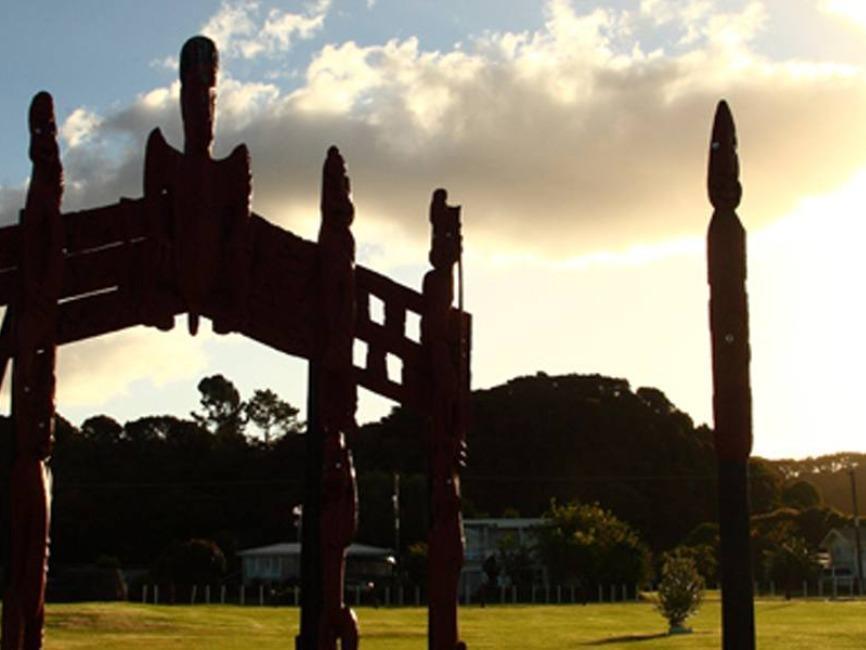 Waitangi Holiday Park Пайхия Екстериор снимка